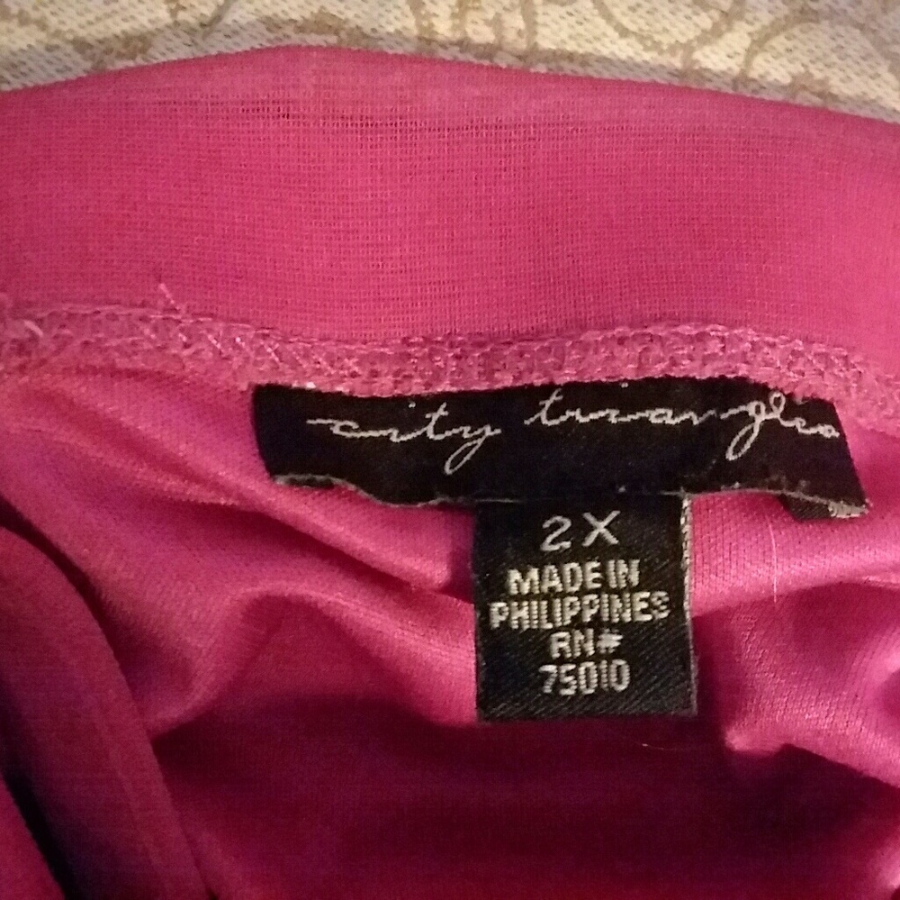 Dress - Picture 2 of 4